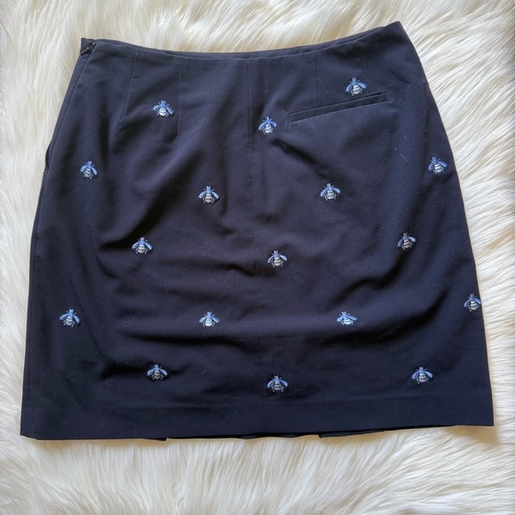 EP Pro Navy Embroidered Bee Motif Golf Skort Size 6 - Picture 3 of 5